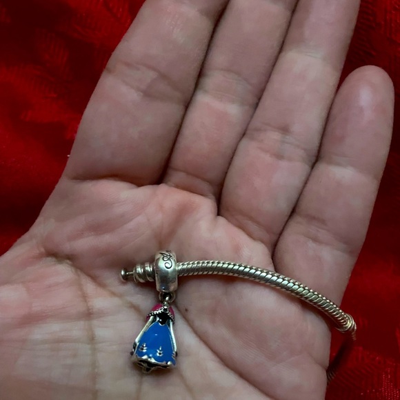 Kid's❄️ PANDǑRA with charm from Frozen ❄️⛄️ - Picture 6 of 9